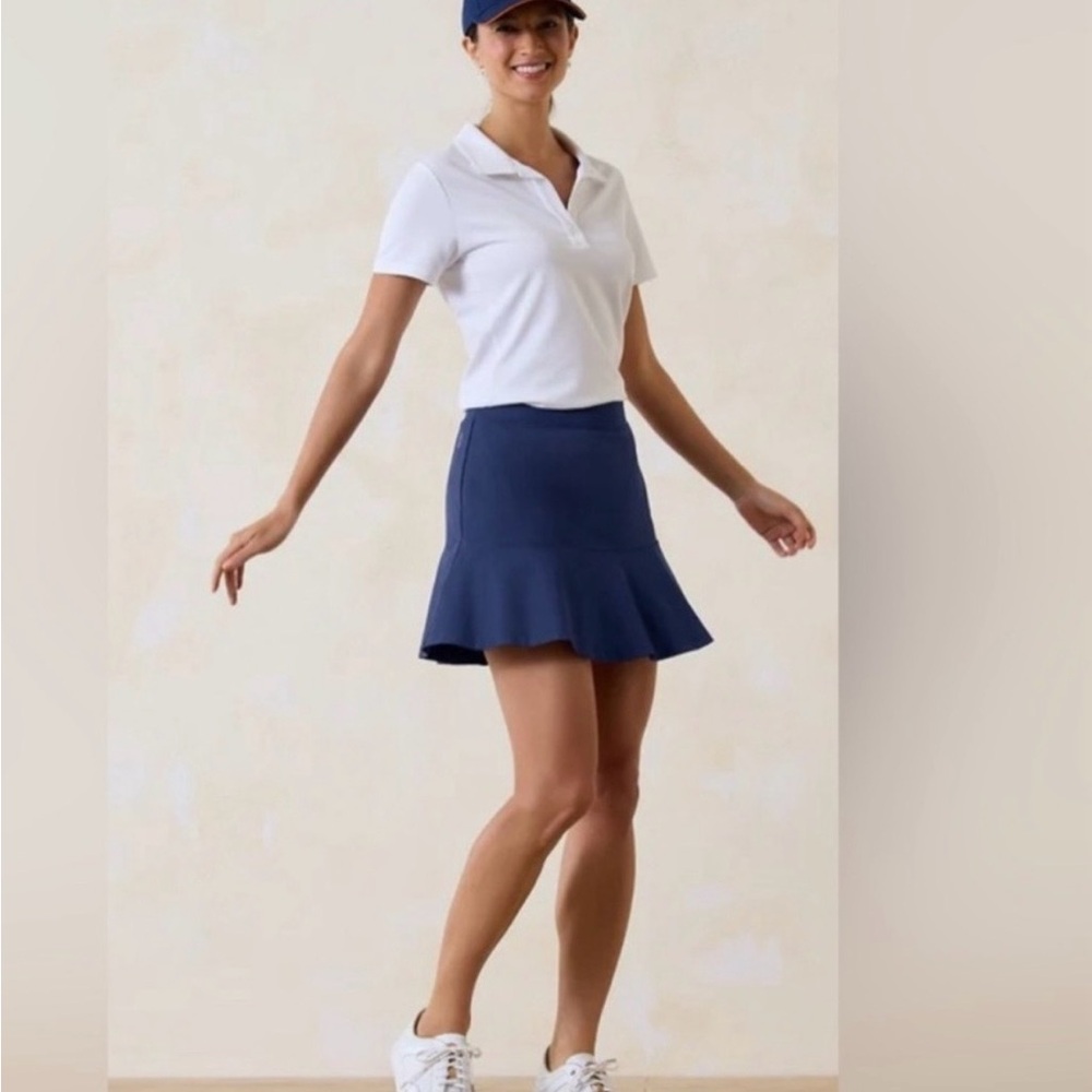 Tommy Bahama Golf Skirt/Skort Navy With Ruffle Hem. Size XL